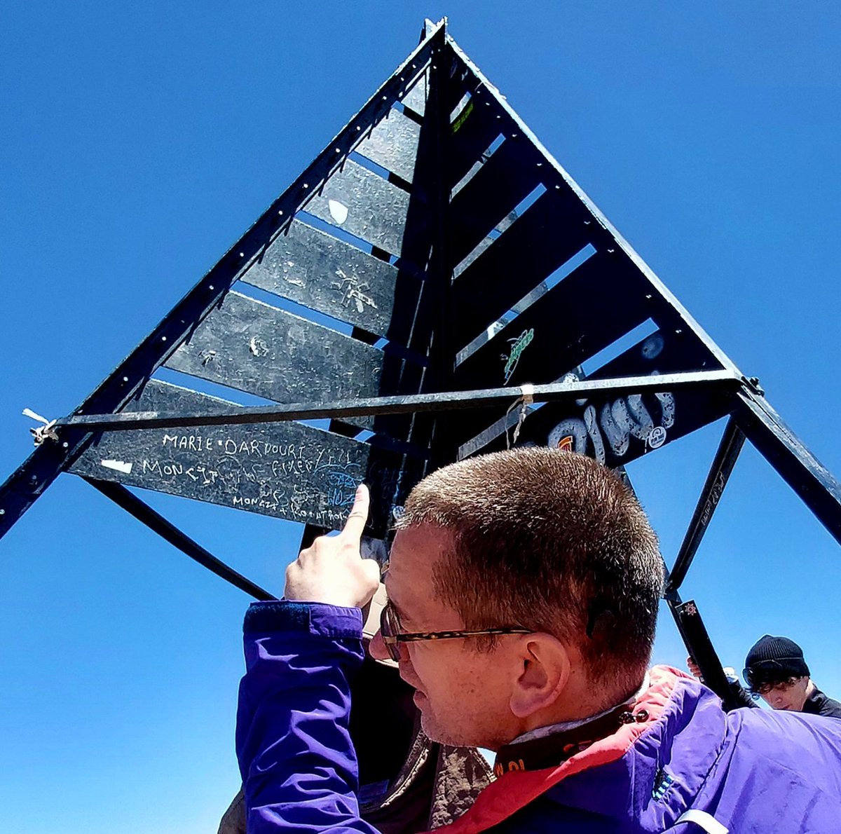 BahaNick16's tweet photo. @SarahWoods66 @BeyondRecoveryP @DayOneTrauma @LeedsHospitals @OticonMedical #ponto5 performed brilliantly at altitude 4167metres #Toubkal 🦻 @AudiologyBthft https://t.co/gM4AYsMgOz
