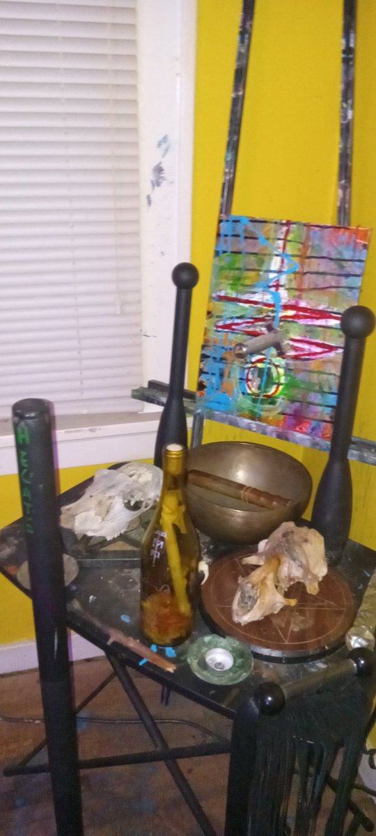 MagickalR's tweet photo. Fuck 'em Both.
Enjoy what you've got while you have it. https://t.co/zaDi1M9ZDv