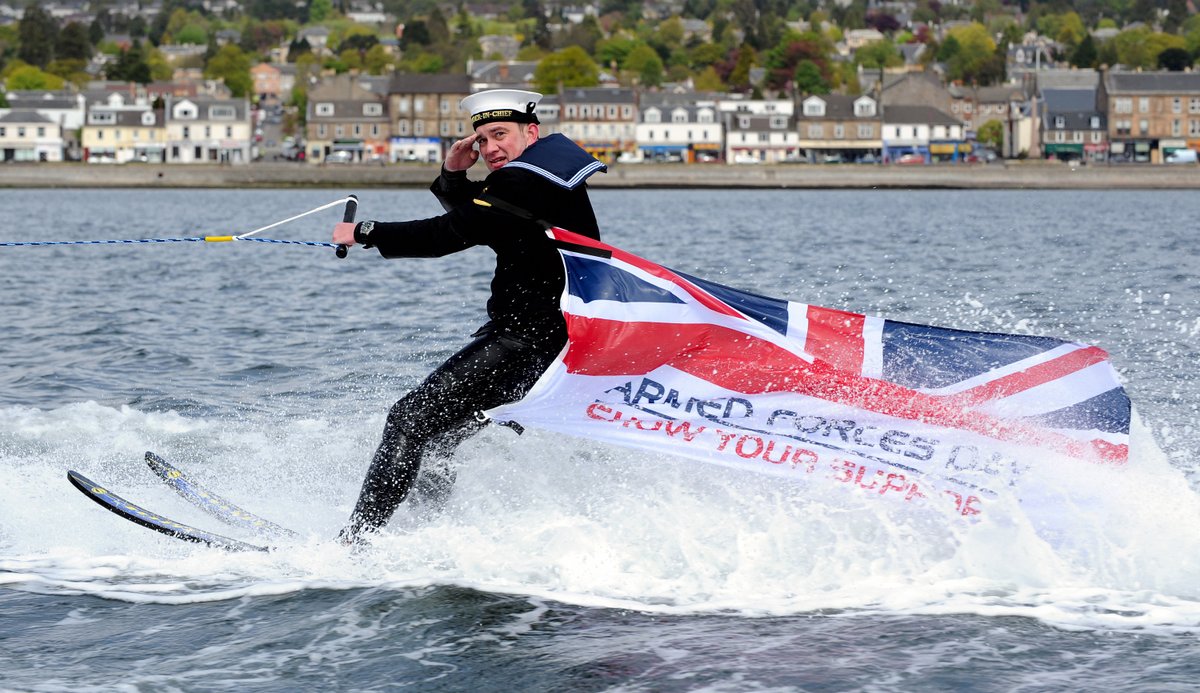 Thank you to all the brave and selfless men and women of our world-class Armed Forces who put their country before themselves to protect us every day. 

We salute you. 

📸 ©UK MOD Crown Copyright 2022 

#SaluteOurForces #ArmedForcesDay #EyesAlongTheCoast