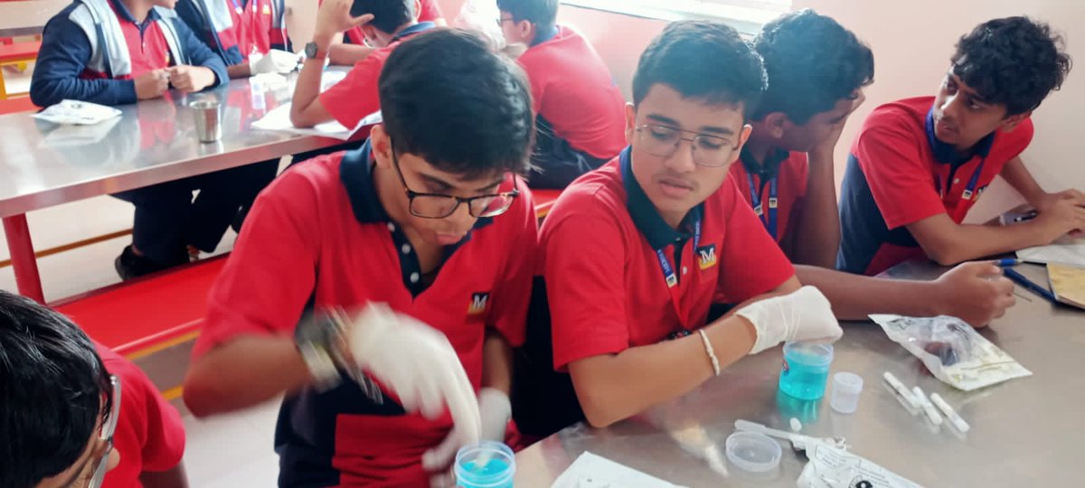 MyStemLab's tweet photo. 🔬✨ Grade 10 students at Meru International School, Miyapur, Hyderabad, are exploring chemistry with their displacement and double displacement reaction STEM activity! Join us and witness their brilliant experiments! 🌟🧪 #STEMeducation #mystemlab https://t.co/u9pJST2eWC