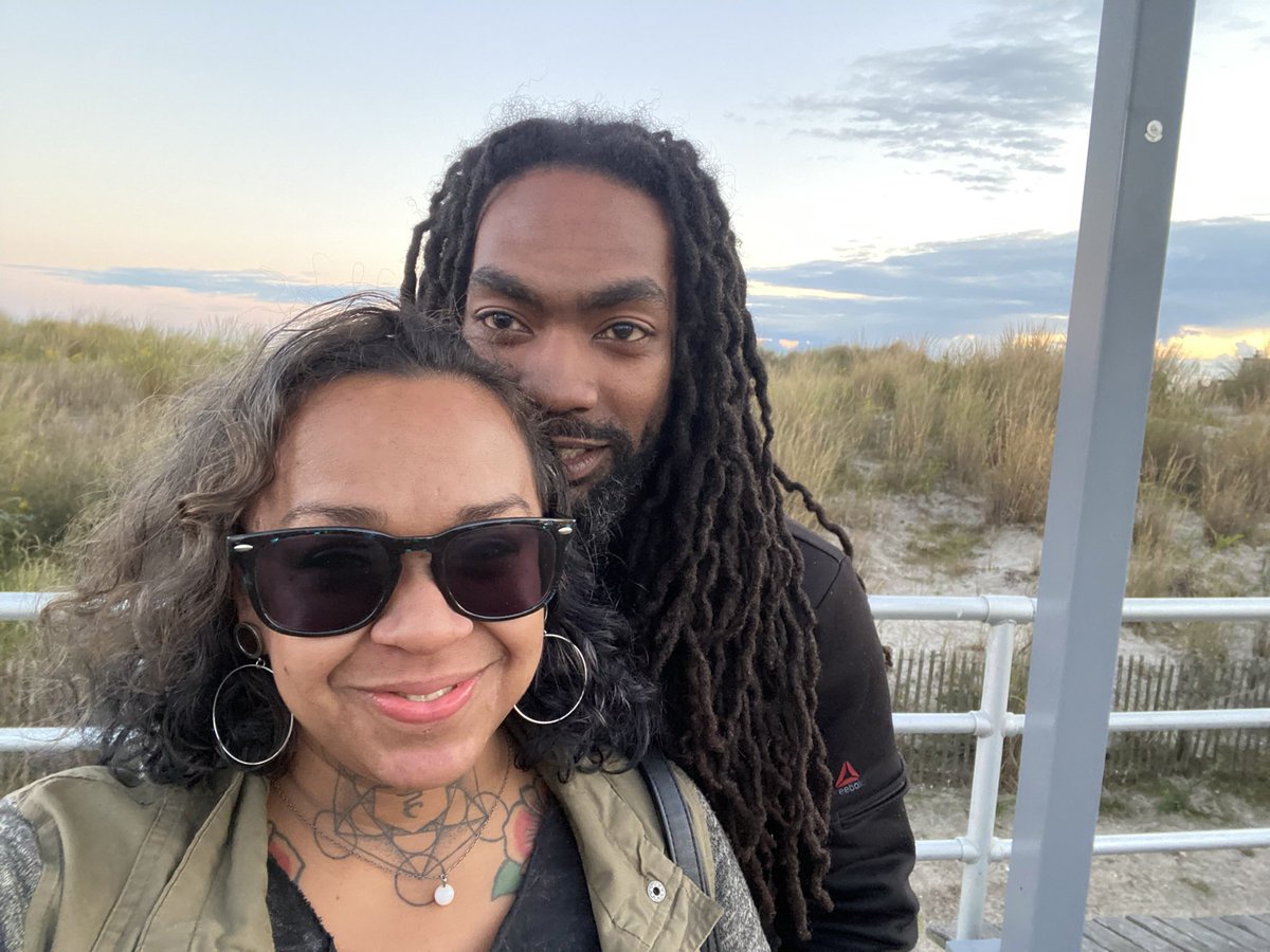 TrillMelly's tweet photo. We don’t look like much, but at least it’s real. #allegedly #jennyjupiter https://t.co/0IyesQvMHO