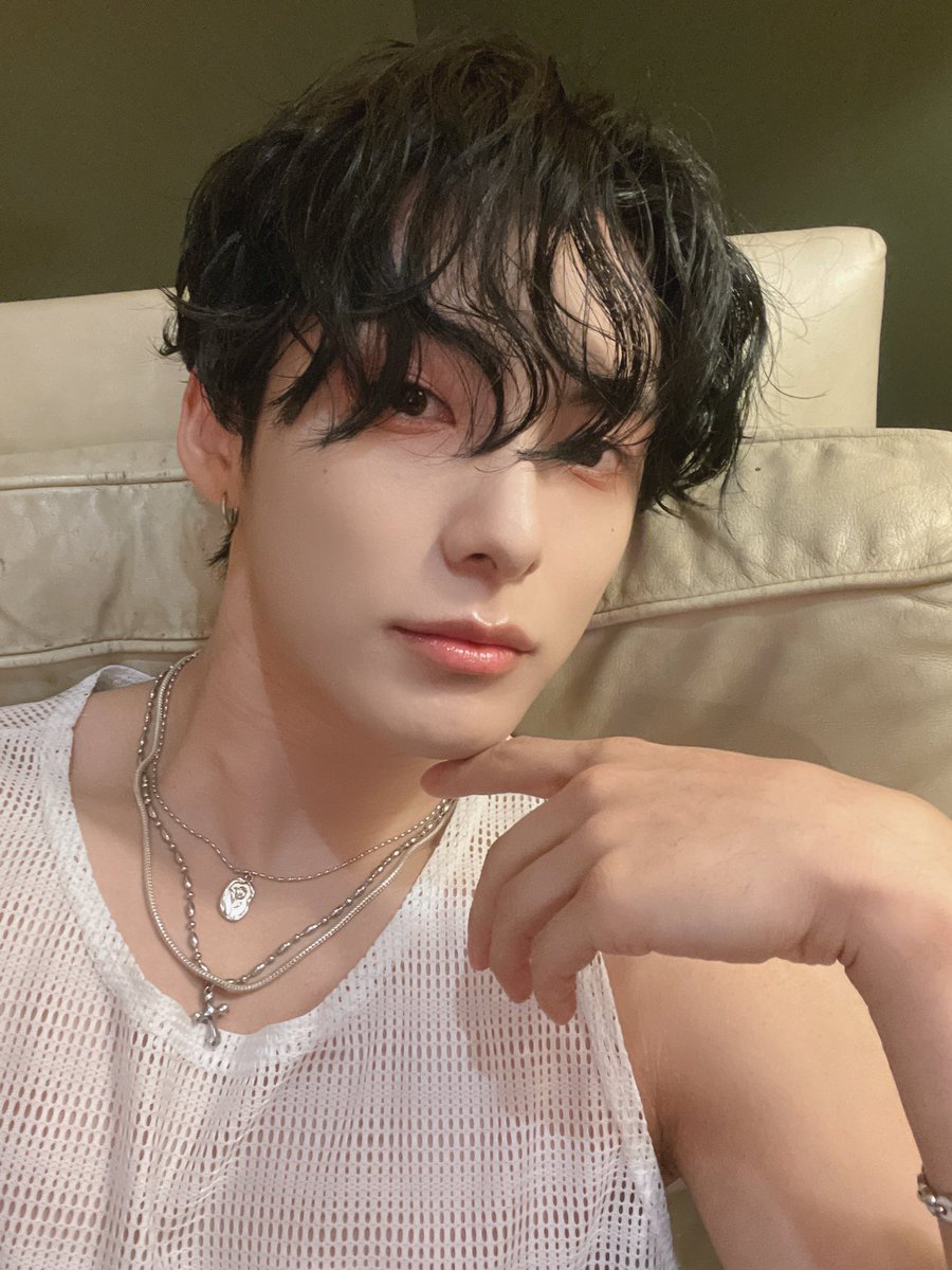 A.C.E tweet media