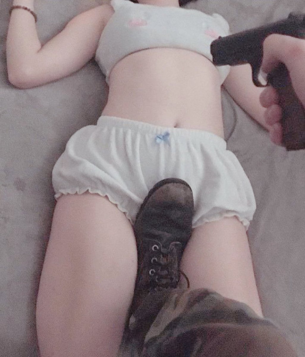 L0UD_G0RL's tweet photo. no thoughts just this >_< https://t.co/E8hTfhNRLf