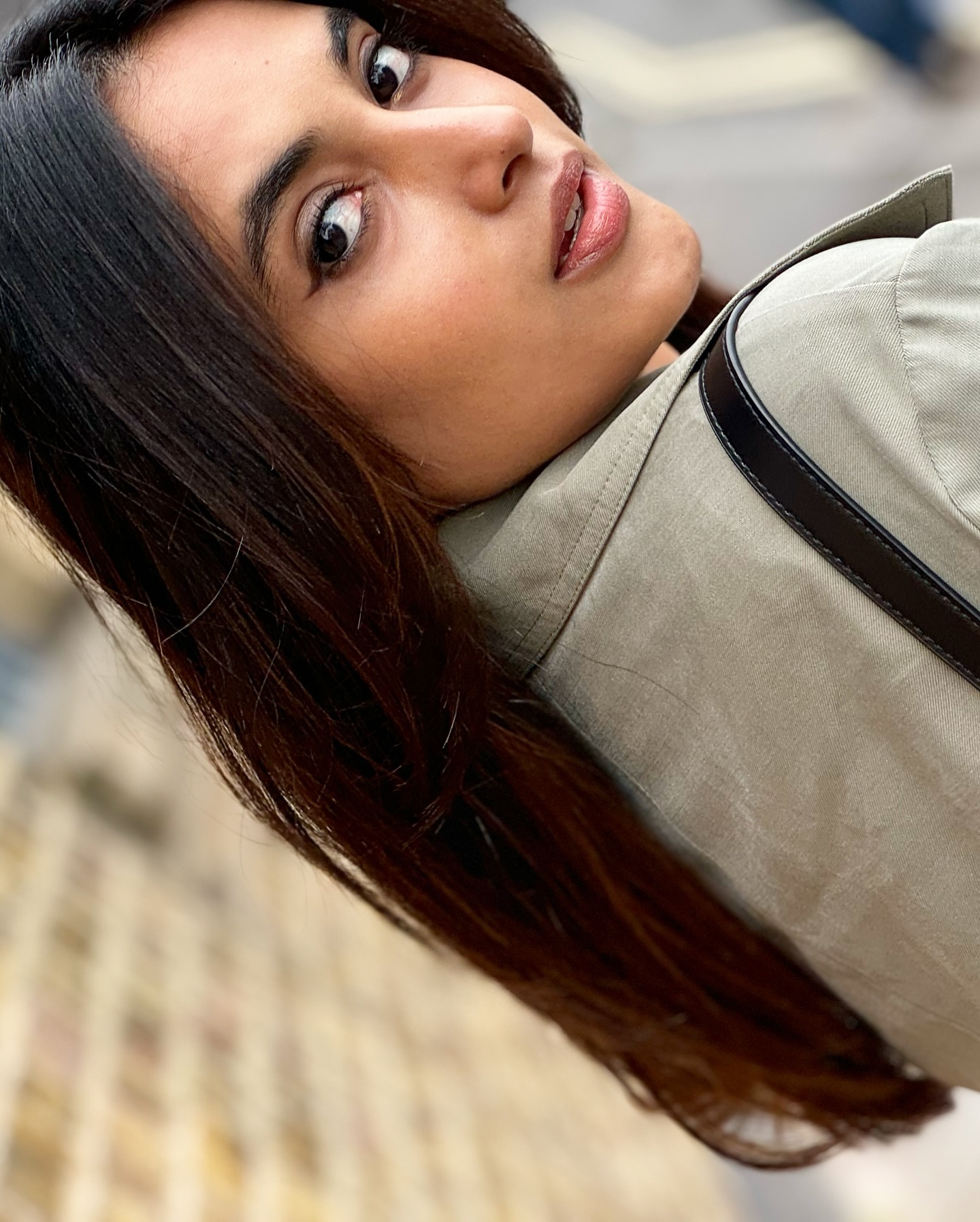 GROIxWmbAAAFyeX?format=jpg&name=large