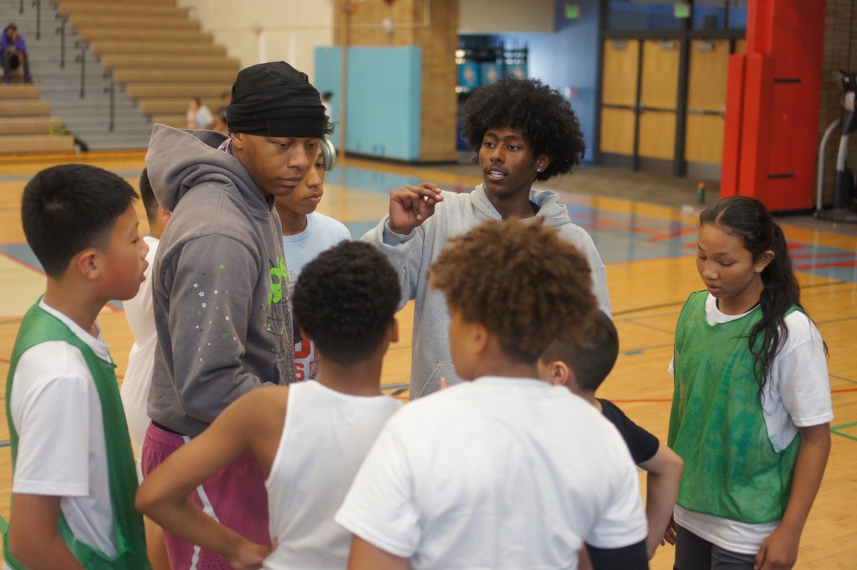 noahcoffaro tweet media