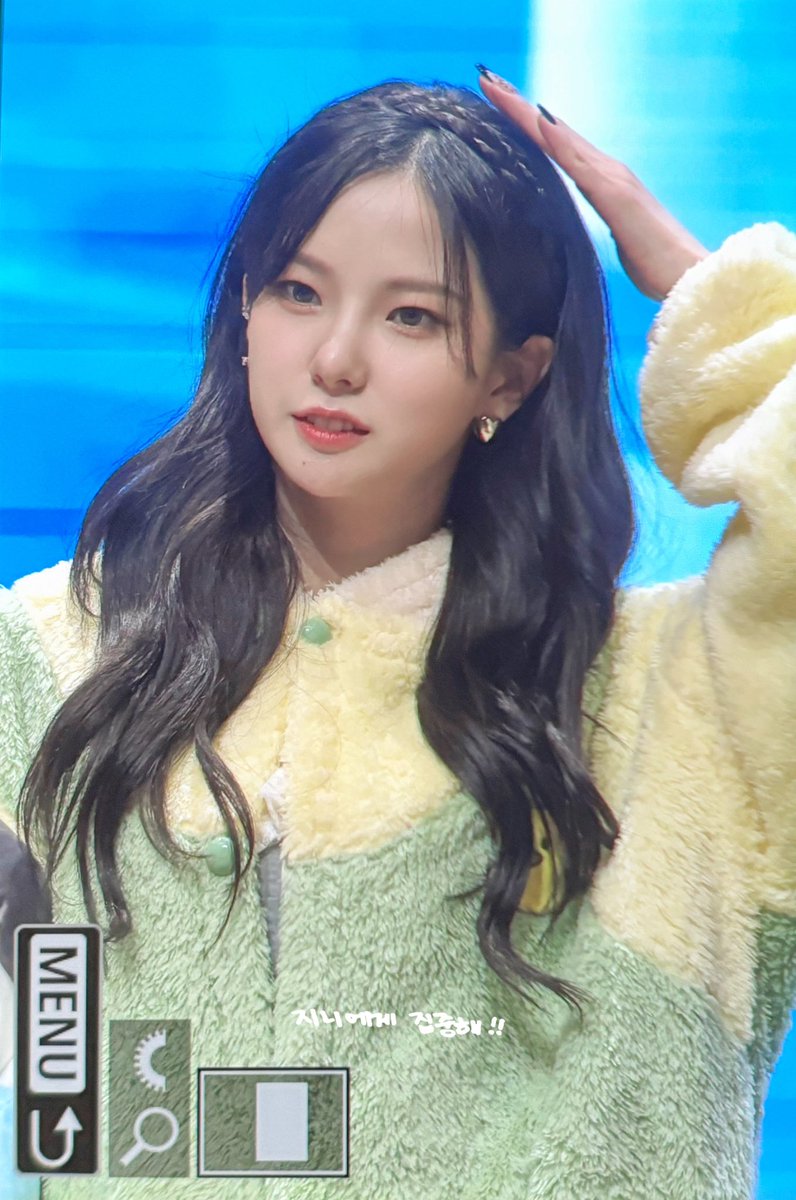 Yujin_960812's tweet photo. 240629

😍

#최유진 #유진 #YUJIN 
#케플러 #Kep1er https://t.co/gNGNamgCr0