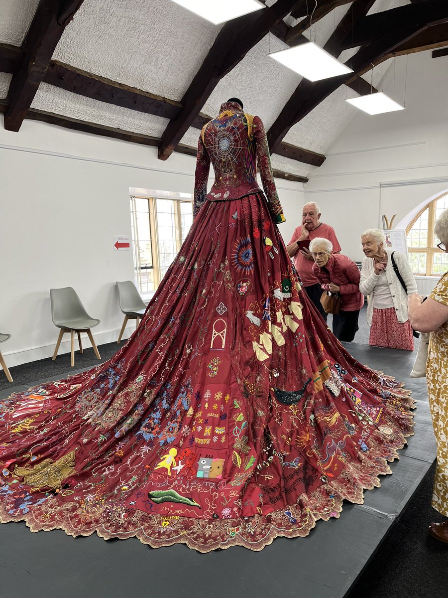 It’s the last day today, Saturday 29 June, to see the iconic Red Dress here in Somerton, it’s next stop will be South Africa 🇿🇦 

Last admission 4pm