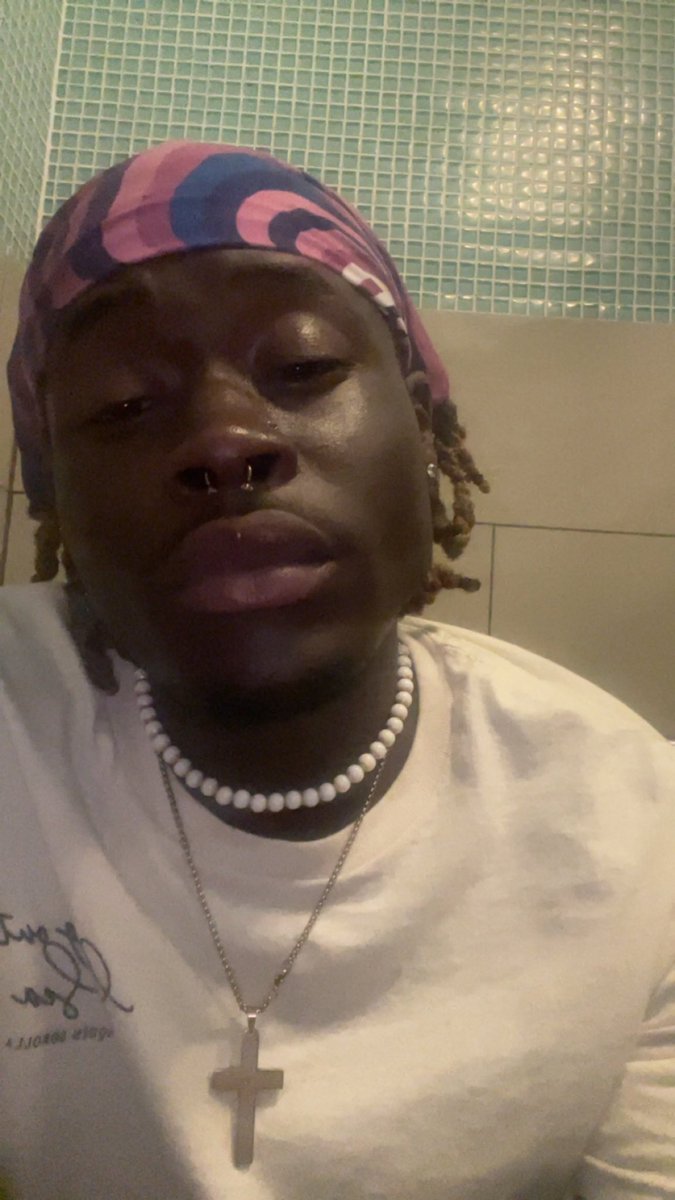 HitByRome (@1tsroman_) on Twitter photo 