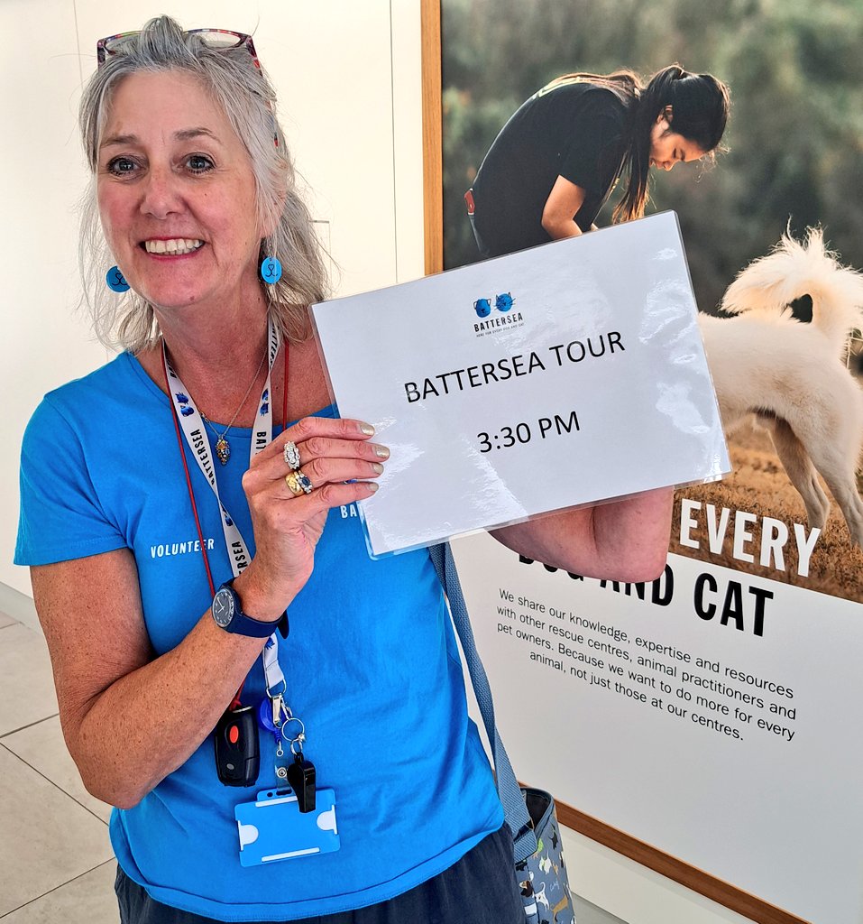 charlyfielder's tweet photo. Hello #weekend - I've had a busy week of #volunteering for @The_Blue_Cross #petloss support &amp; @Battersea_  Hubby volunteered at Battersea on Thursday, delivering two #wellbeing sessions. We're having the best #retirement - we're #hereforeverydogandcat &amp; we're here for humans. 💙 https://t.co/kPZmaqiy2W