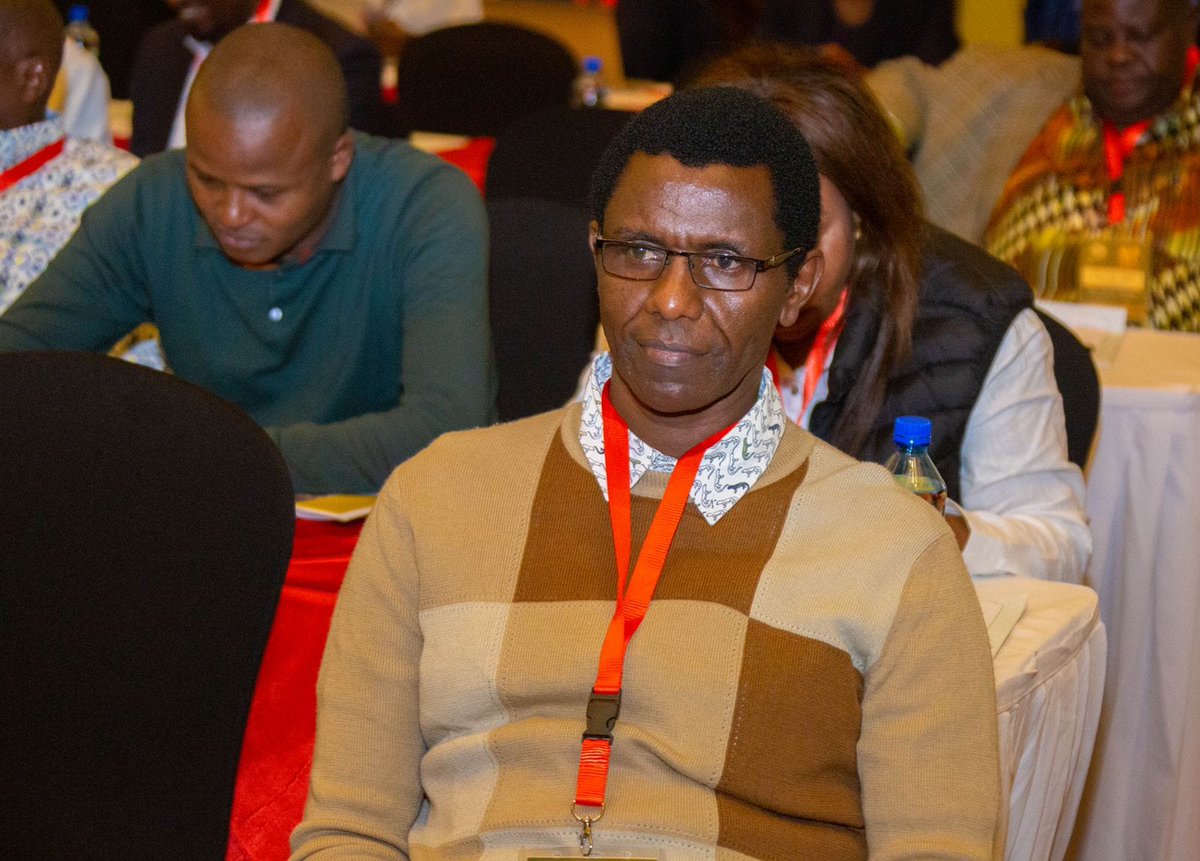 Ruiru MP Simon King'ara, who won votes by empowering Street boys and making them farmers, 

Is sponsoring a Bill to tax Freehold lands

Freehold means once bought, the initial price covers everything, and the property is entirely transferred to the new owner

You're on notice Sir