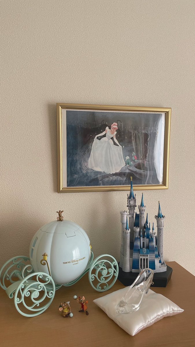 _311179__'s tweet photo. #ディズニー作品好きと繋がりたい
作中のままのお顔やグッズに弱いです。🎞 https://t.co/bB1LJzP7Su