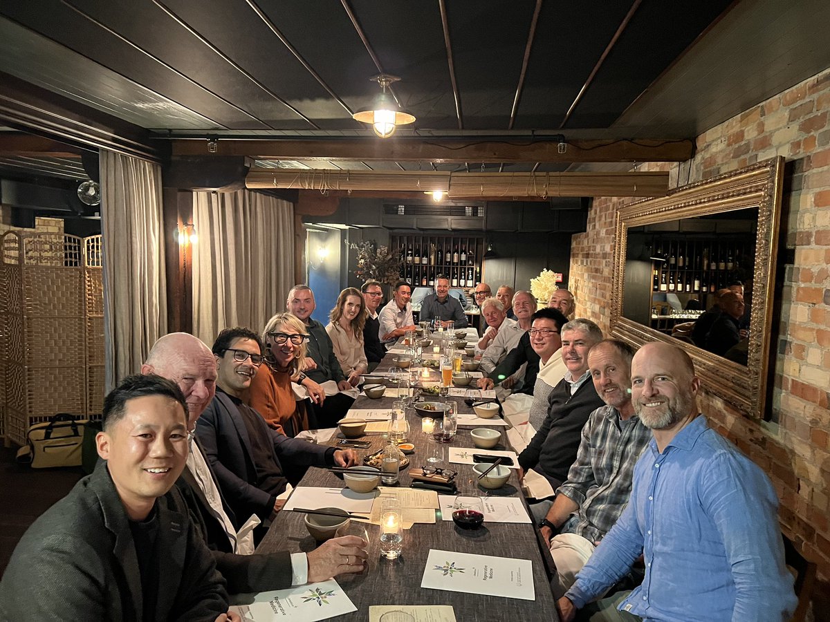 KateSimkovic's tweet image. Another amazing Fellow’s dinner on Thursday night in Auckland. A great turn out, fun banter and interesting conversations about SEM in Aotearoa. Many thanks to LifeHealthcare and the Auckland Radiology Group for supporting the event and joining us for a lovely evening @ACSEP_