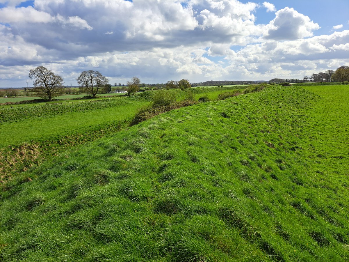 #CotswoldWay Highlight 9 of 20: Little Sodbury Camp – the double line of ramparts of the Iron Age hillfort, possibly where the West Saxons camped prior to defeating the Britons at Deorham in 577
