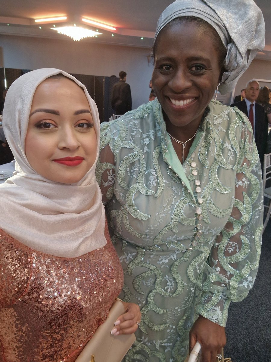 <a href="/COREeducate/">CORE Education Trust</a> <a href="/AbbyMorris_1/">Abby Morris</a> @Emily_Preece23 <a href="/jsclarke28/">Mr Clarke</a> <a href="/MissTC19/">Miss C</a> <a href="/BibiChemistry/">Miss Bibi💫</a> <a href="/kanona_r/">RKanona</a> And to have seen friends <a href="/MissEmzyBooBoo/">TeachEm</a> <a href="/huma_yaqub/">Huma Yaqub</a> and @MrsRYasmeen congratulations! You have inspired young girls in our global majority community for as long as I can remember ❤
And to have finally met in person, the incredible, @diana_osagie 🥰