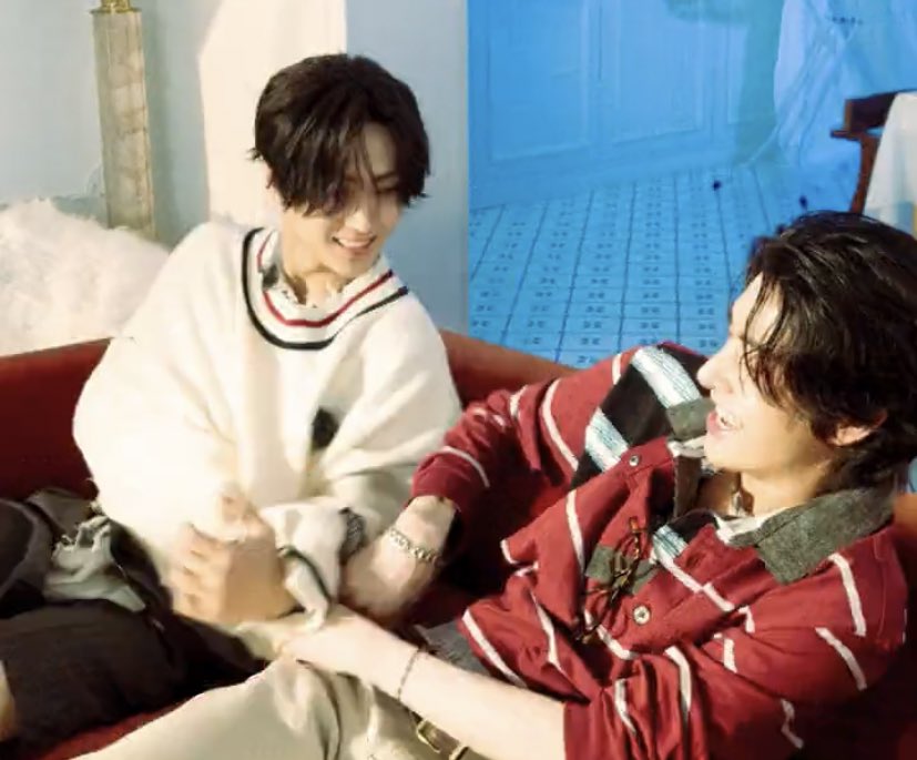 sjydaiIy's tweet photo. they’re so precious #JAKE #JAY https://t.co/95jjXkf3Gp