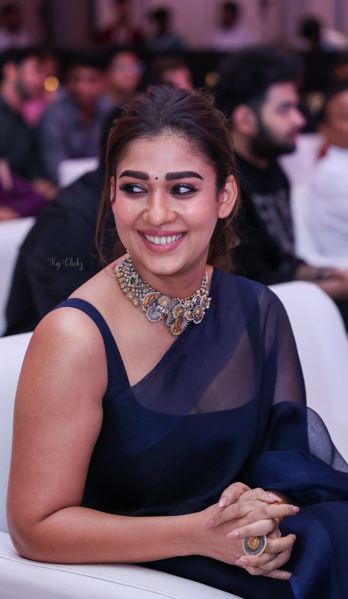 GROUCxnW0AA2rfl?format=jpg&name=medium