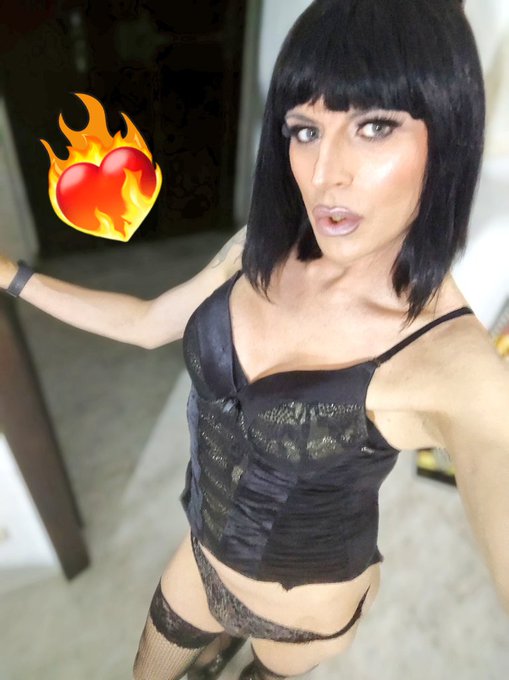 Buongiorno porcellini vi ricordo che sul mio  Onlyfans ancora per poco tempo c'&egrave; una promozione del 50%<a href="/tag/onlyfan"class="tags"><span>#onlyfan</span></a>