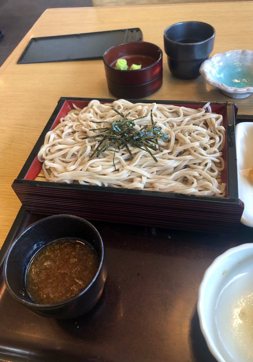 pickles_ml_sub's tweet photo. 最後にそば1枚とドリンク(飲み放題3杯目)をいただいてシメ…😌
ホント食えなくなったわ…😨🥺🤔
#とんでん
#tonden
#そばの日
#japanese_soba_noodle_day
#かえるのピクルス
#pickles_the_frog https://t.co/jNFC4BUqAW