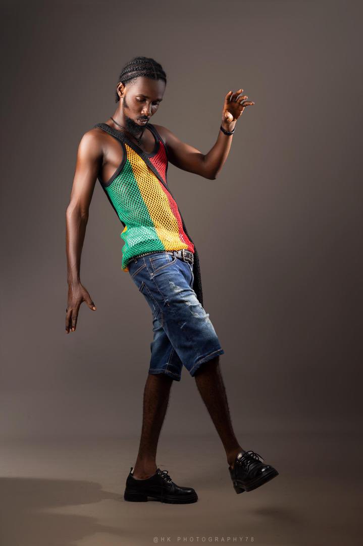 miblackq's tweet photo. I am very much appreciated for my first single Bless Me🥰 today I am here to tell you, my new song is on the way coming 🔥 #sugar anticipate 

https://t.co/4wAJZXuzZt https://t.co/DDtCJPrIF9