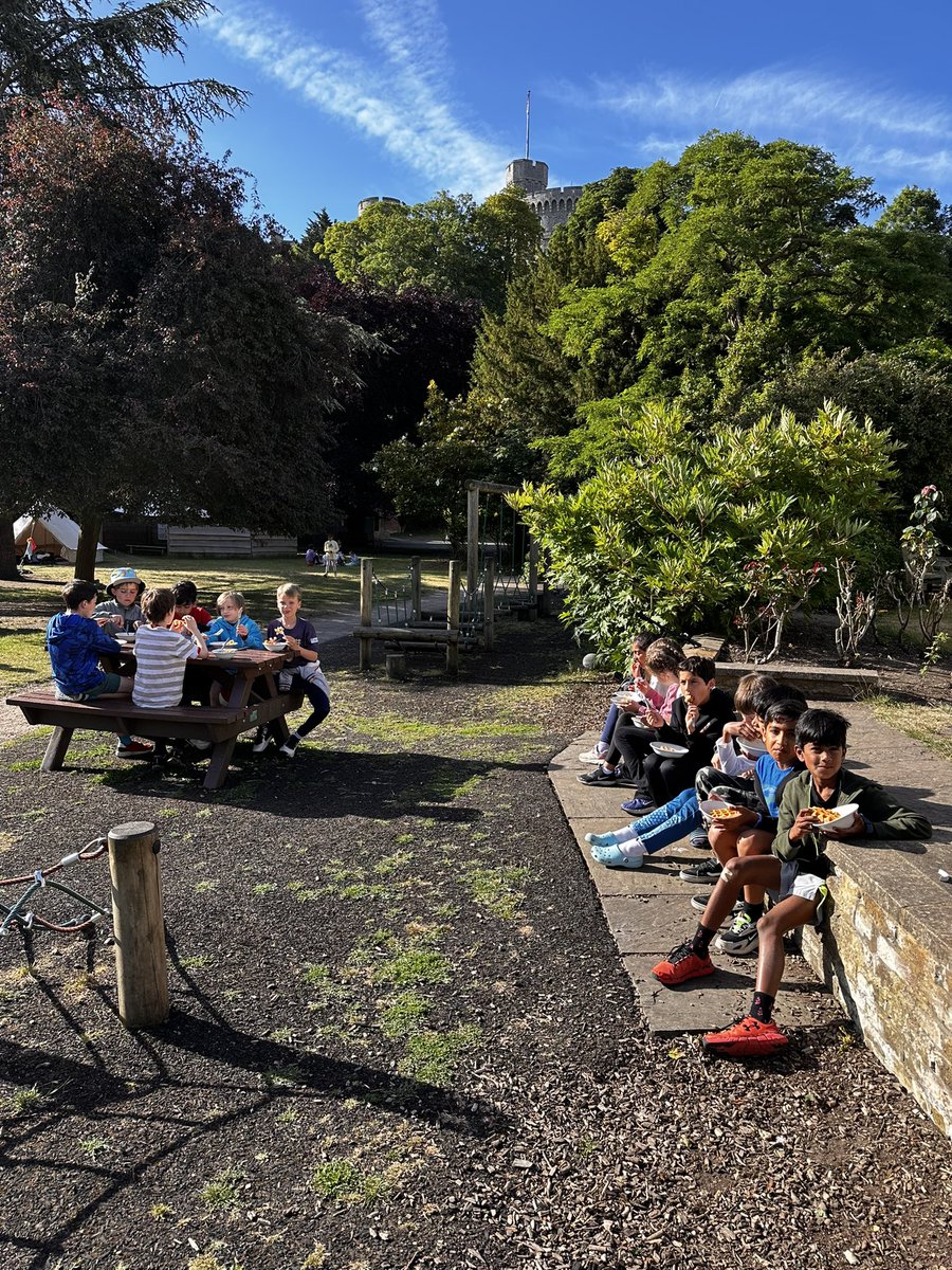 goldsmithwdj's tweet photo. The Year 4 camp out ‘under the castle’ has been amazing. Thanks to our team and @CampfireAdv for making such memories for the children. I gather they were all up at 4am singing the banana song!! https://t.co/ql9FPw9cZu