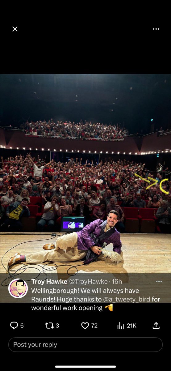 PHatters's tweet photo. @TroyHawke @a_tweety_bird It was a cracking performance… I was there!

As evidenced by 1/3 of my face being visible!!! https://t.co/TXV4KmfpUu
