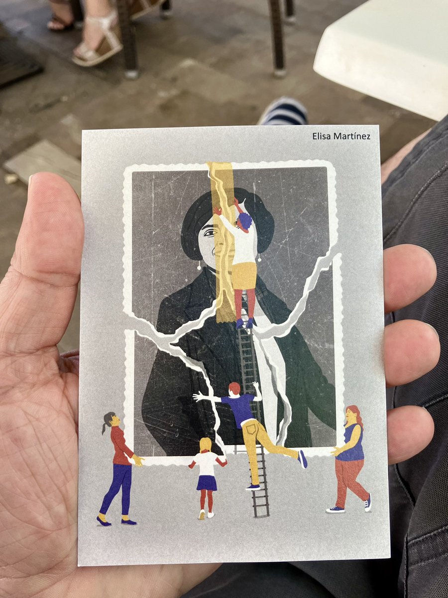 En japonès kintsugi vol dir “reparar amb or” i celebra la història de cada objecte fent èmfasi en les seves fractures en lloc d'amagar-les o dissimular-les. El kintsugi dóna una nova vida a la peça i la transforma en un objecte fins i tot més bell que l'original