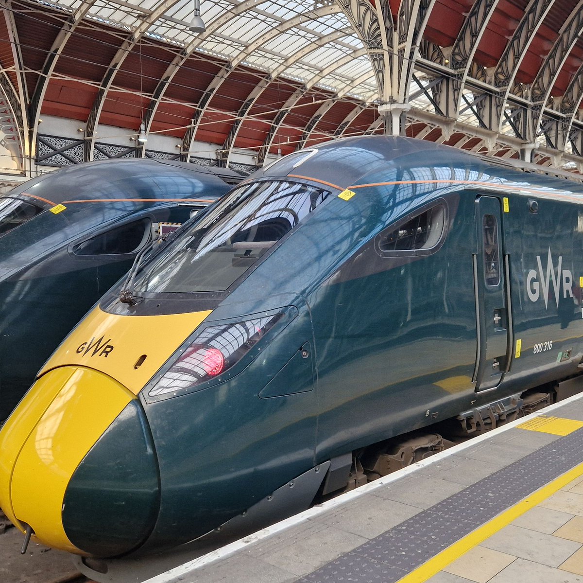 flightsandtimes's tweet image. Coming up on the blog on Monday is a post all about GWR's weekend 1st class. I upgraded my trip to Bristol on a Saturday in March and this post shares my experience. Check out the post on Monday to find out, is it worth it?!

#GWR #Weekend1st #1stClass