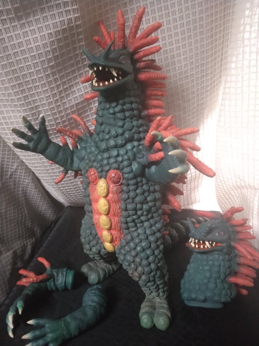 少年リック大怪獣シリーズの改造ベロクロン(ベロクロン2世)。頭と腕を