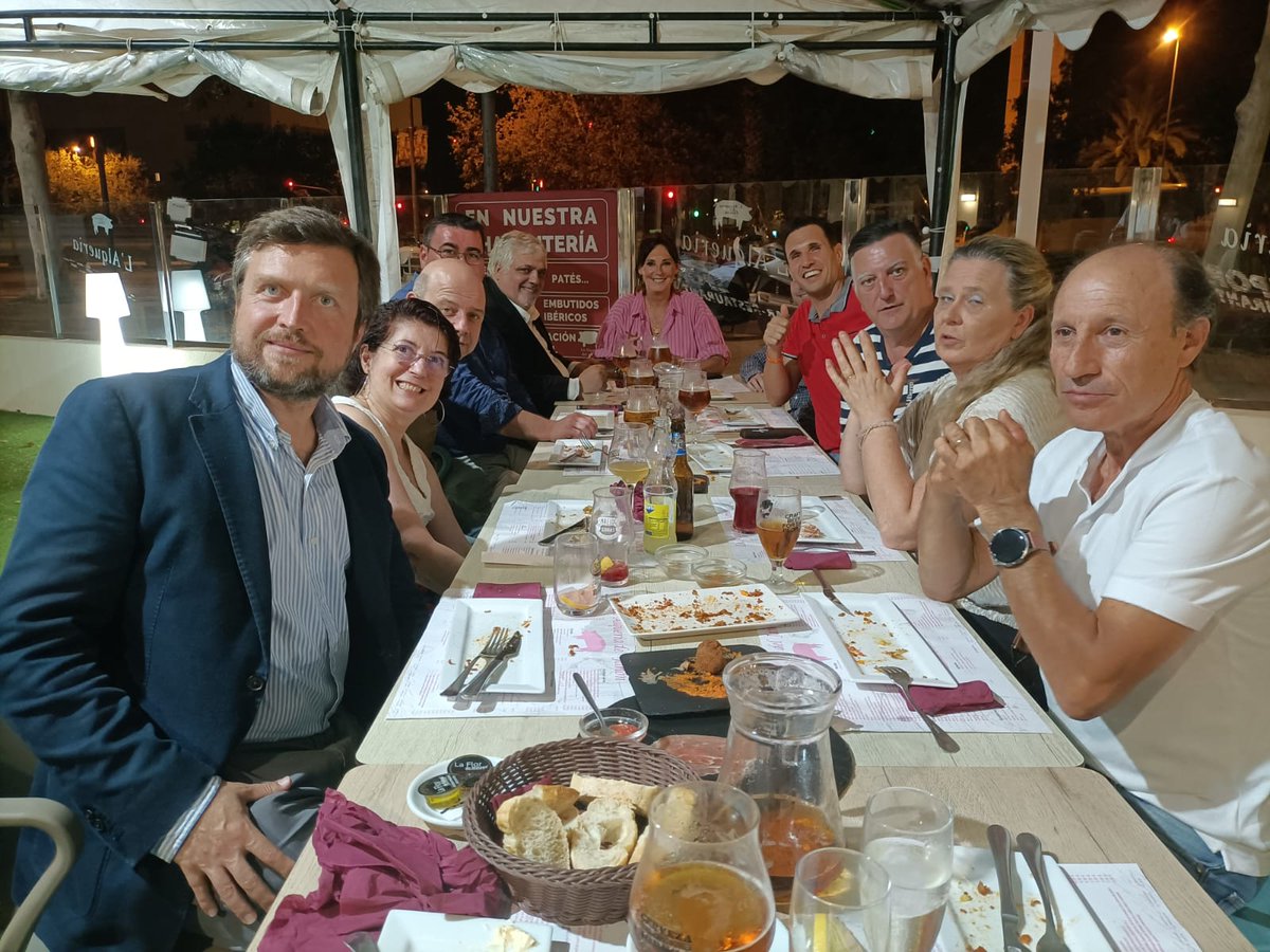 Cs Valencia tweet media