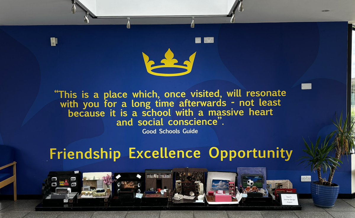 Brilliant couple of days working with <a href="/SevenKingsSch/">Seven Kings School</a> &amp; <a href="/SKLearnPartners/">The Seven Kings Learning Partnership</a> in East London. Amazing school, inspirational culture &amp; an attention to detail that screams high-performance. Thanks for entrusting me with so many of your leaders @Janemwaters #leadership #highperformance
