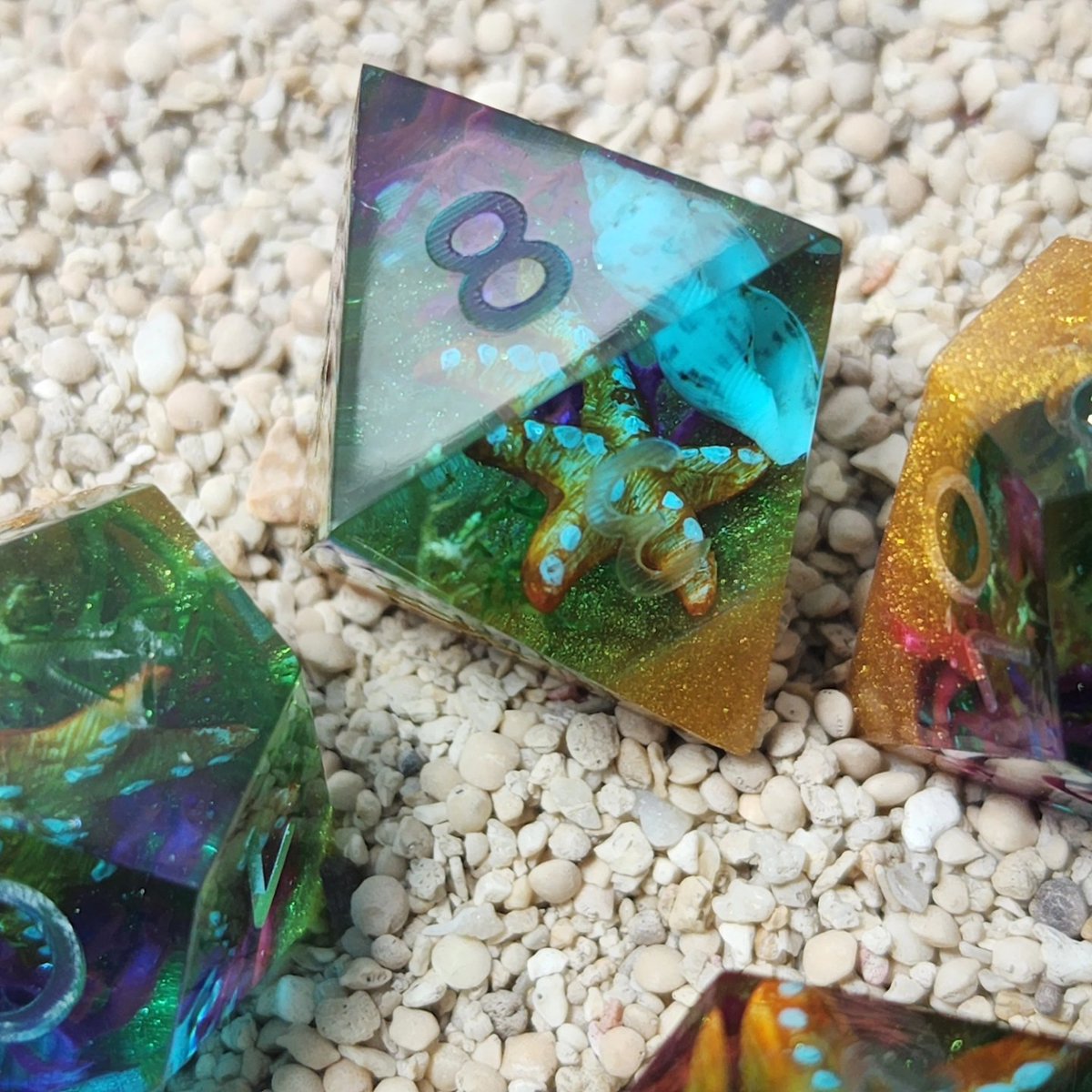 WildMagicPH's tweet image. 🦈🐡🐠🐟🪸
Underwater themed dice, anyone?

#dnd #ttrpg