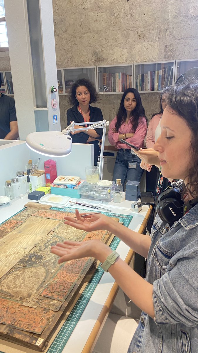 yeelondra's tweet photo. @yeeorgtr 📚 Our afternoon was spent at @ramikutuphanesi and @kitapsifahane where we explored rare #manuscripts and learned about conservation. Dr. @nilbaydar2 guided us through the tranquil space. #bookhospital https://t.co/IG63NXr8Ro