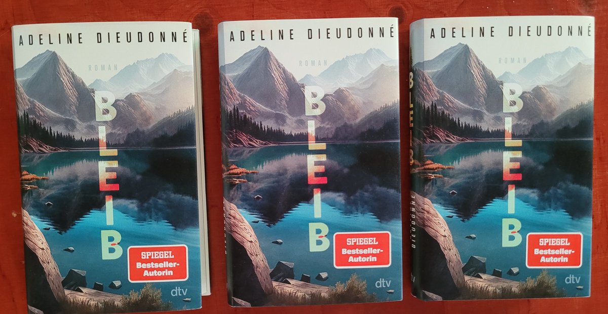 Als ihr verheirateter Liebhaber plötzlich beim Schwimmen stirbt, beginnt für ein skurriler Roadtrip zu sich selbst - die wundervolle Adeline Dieudonné kommt um 11 Uhr ins Spiegelzelt mit ihrem Roman "Bleib"