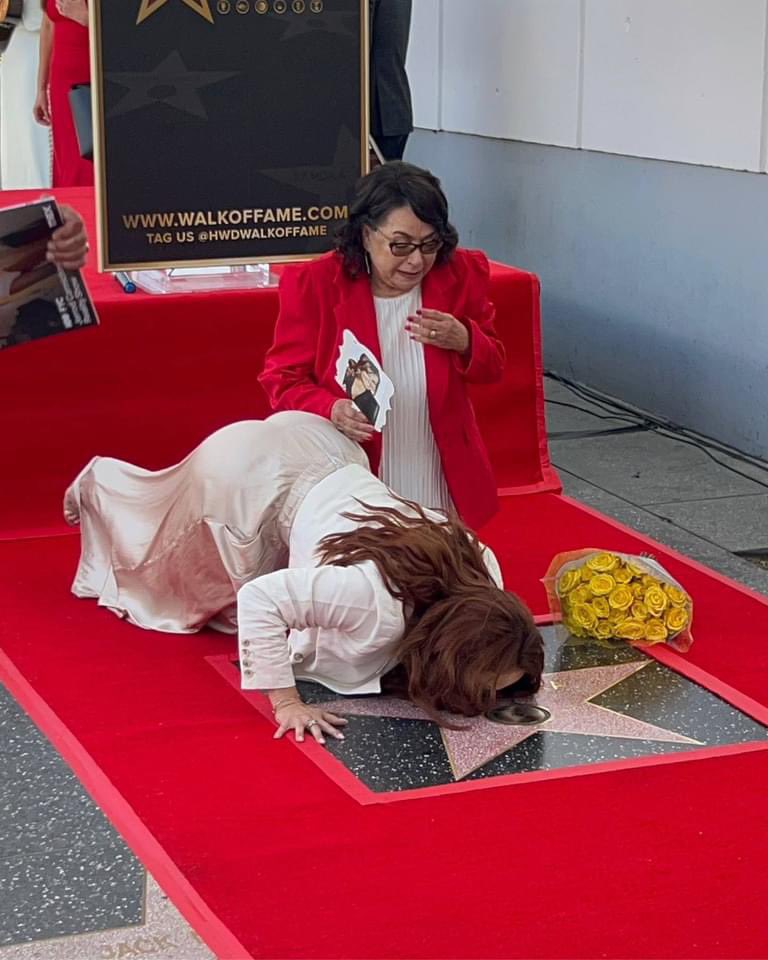 Jenni Rivera tweet media