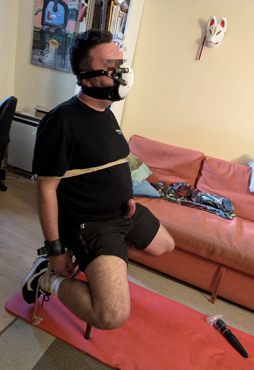Super hot session with that greedy lil' sub. Somebody asked for a challenge and they got it. Tight hogtie, long edging, and I finally found somebody to use my jock cup muzzle on. It works perfectly to hold my sweaty socks !! Super super hot 🥵🔥🥵🔥🥵🔥