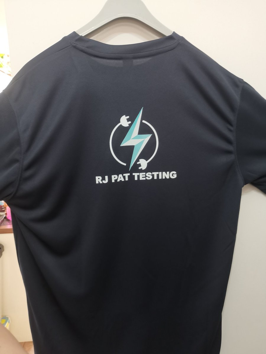 Thank you to <a href="/AMDPromotions/">AMD Promotions</a> for the good quality football training shirts.

These have been provided to our local pub team ⚽

#MHHSBD #SBSwinner