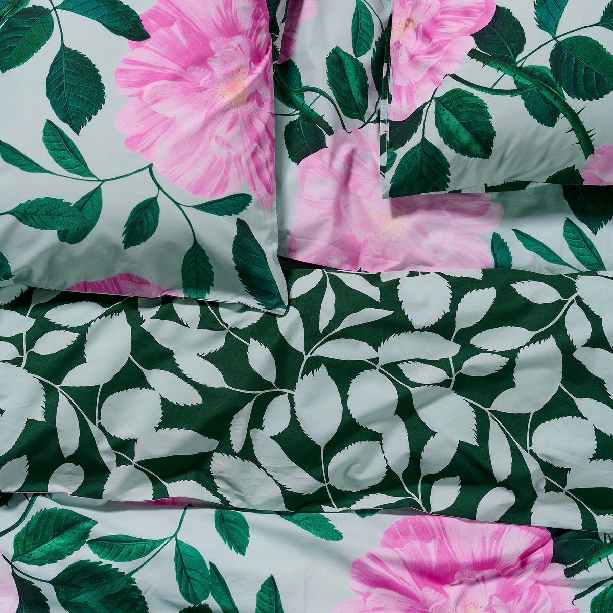 PureCoverz's tweet image. Perfect voor je zomerbed
bit.ly/4eJPtUo
Met dit warme weer is beddengoed van percal katoen heerlijk. Het voelt lekker glad en koel aan de huid. Zoals dit Bloom with a View dekbedovertrek met bloemenprint. Je bent meteen in zomerse sferen.
#biologisch #katoen #bed #GOTS