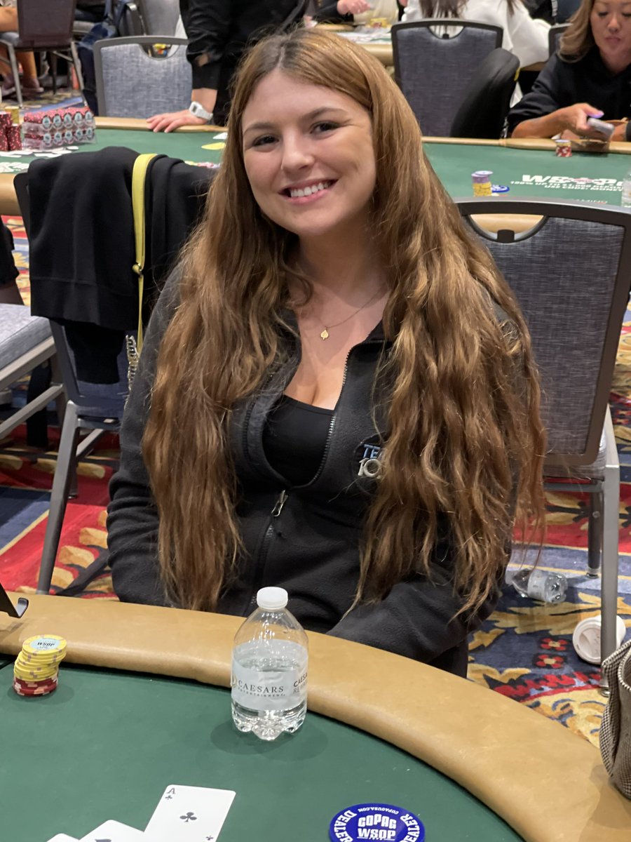 VA_Venom's tweet image. WHAT A DAY for the @team100kpoker Crew!! 

@XsavageX 10th in @MoneymakerTour 
@MikhaMarie Bagged Ladies @WSOP 
@Alex__Loveless Bag Ladies @WSOP 
@vader_poker Bag Colossus @WSOP 

#FindYourCrew #DayTwo #WhyNotUs