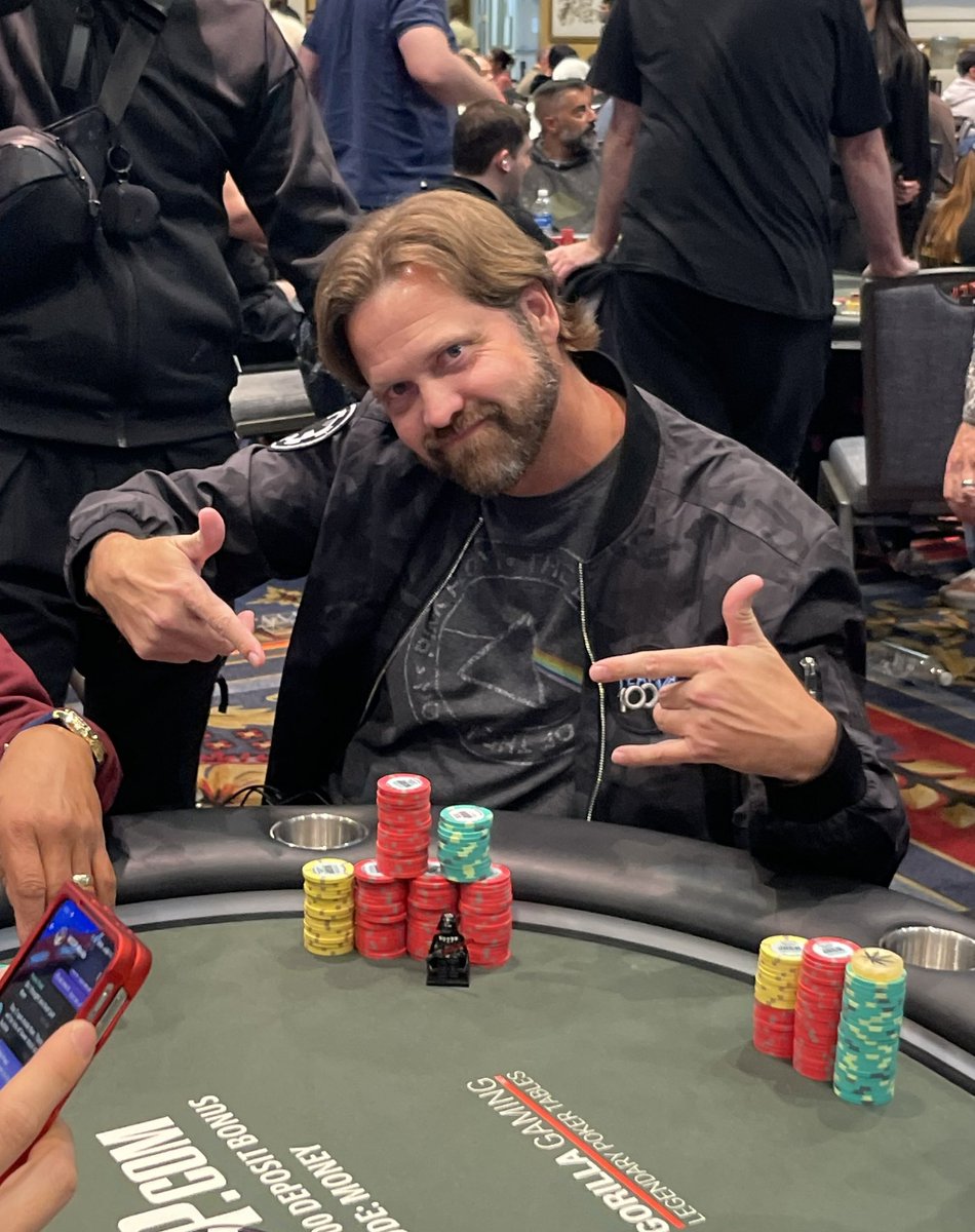 VA_Venom's tweet image. WHAT A DAY for the @team100kpoker Crew!! 

@XsavageX 10th in @MoneymakerTour 
@MikhaMarie Bagged Ladies @WSOP 
@Alex__Loveless Bag Ladies @WSOP 
@vader_poker Bag Colossus @WSOP 

#FindYourCrew #DayTwo #WhyNotUs