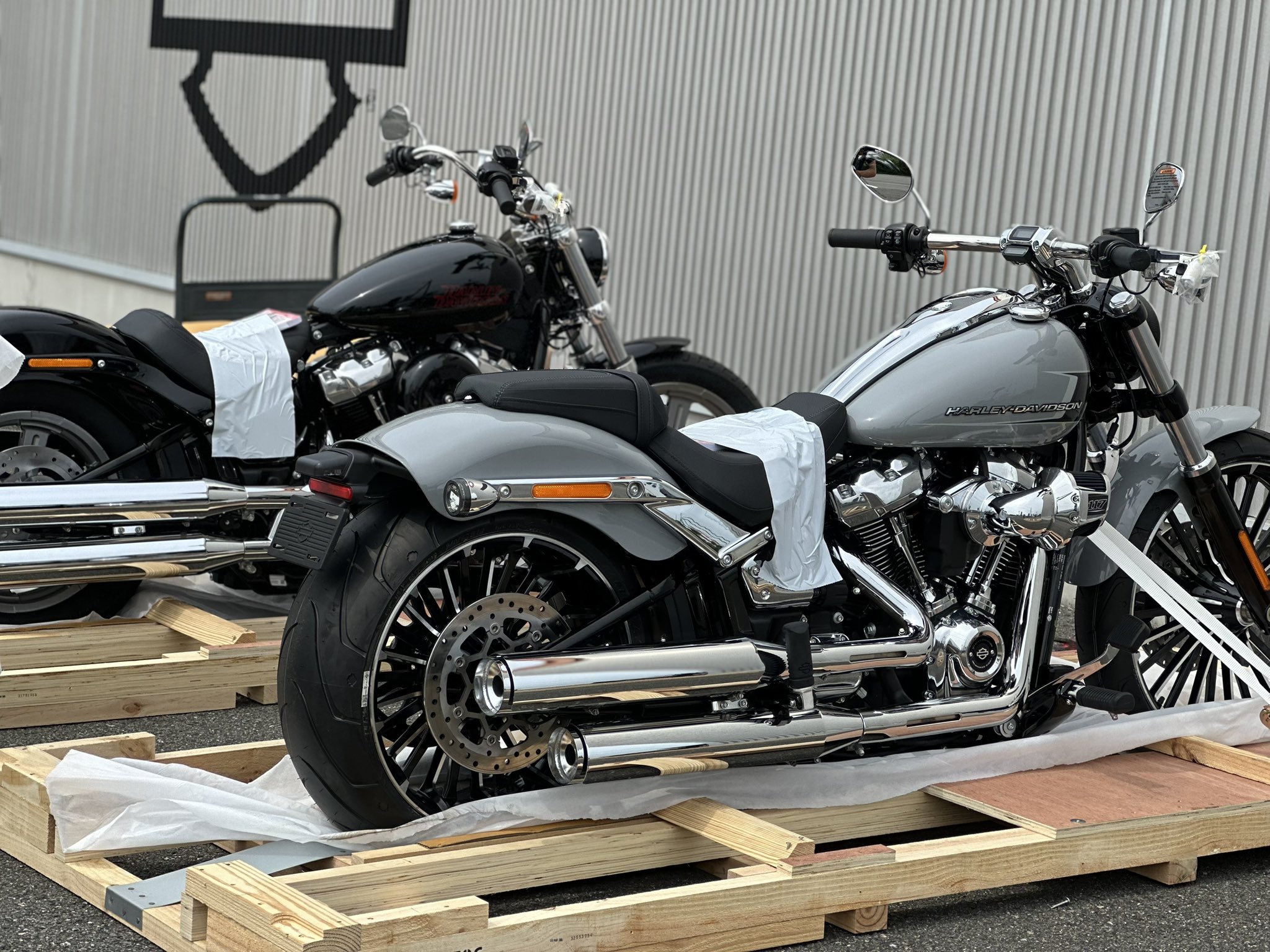 2024年式FXBRブレイクアウト フェンダー ビリヤードグレー