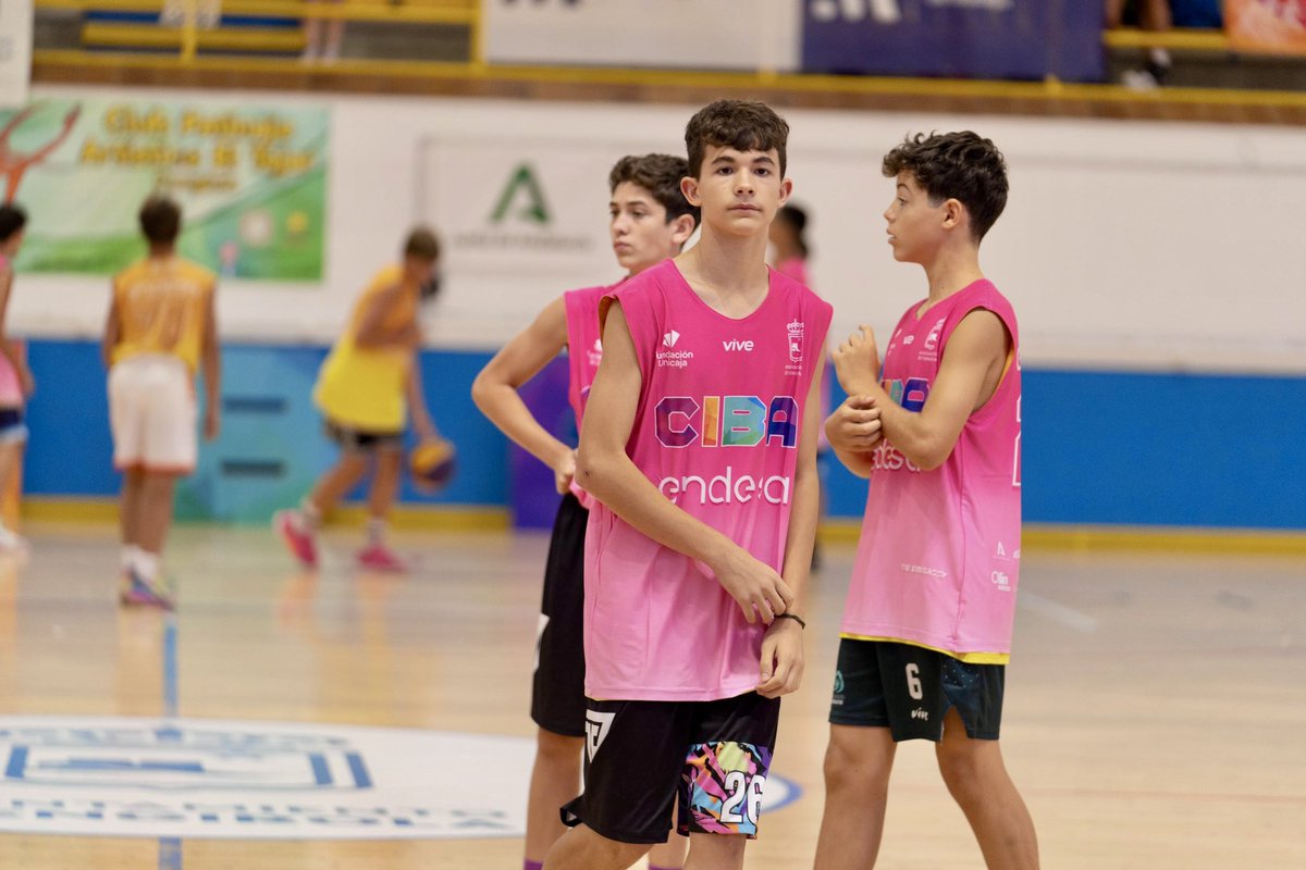 CIBAMalaga's tweet photo. 💣 Señoras y señores…
¡El #CIBA2024 ya está aquí!
Arranca en el Pabellón Juan Gómez ‘Juanito’ el #OpenCIBA3x3Endesa‼️
#Fuengirola #Basketball #Fuengirola https://t.co/VBol0z5x4Z