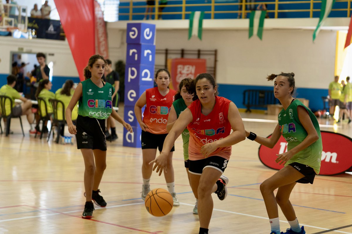 CIBAMalaga's tweet photo. 💣 Señoras y señores…
¡El #CIBA2024 ya está aquí!
Arranca en el Pabellón Juan Gómez ‘Juanito’ el #OpenCIBA3x3Endesa‼️
#Fuengirola #Basketball #Fuengirola https://t.co/VBol0z5x4Z