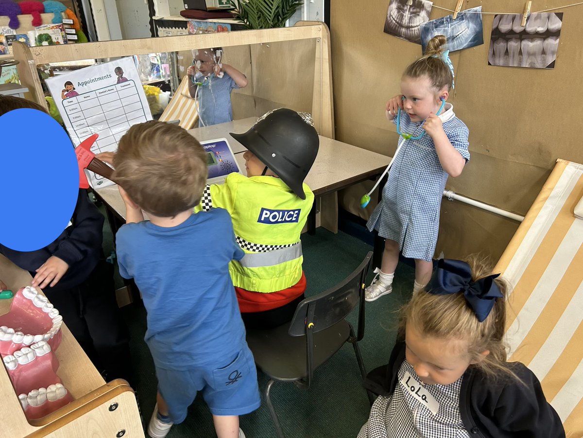 WestvalePrimary's tweet photo. Our New to Reception children had a fabulous time exploring their new setting during Transition Day. #readyforSeptember #inreractions #roleplay @Tapestry_FSF https://t.co/vfwVoANRAP