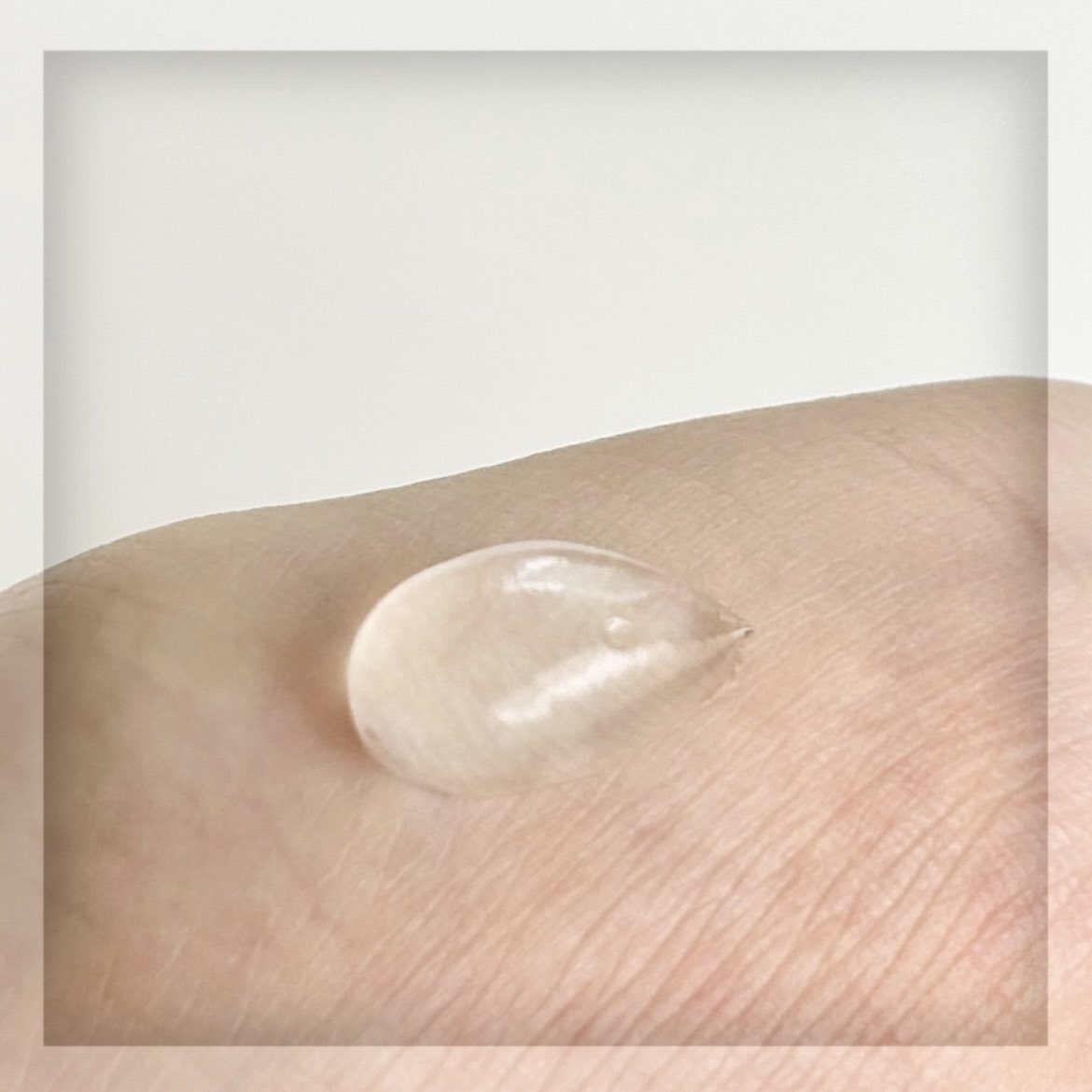 kanae_skin07's tweet photo. 🩶𓐄𓐄@simius_official様から提供𓐄𓐄

𓍯 WHITENING GEL EX MOIST⌇SIMIUS

美容成分を濃縮した薬用美白*ジェル🫧

もったりしたジェルテクスチャでむちっと密着するような塗り心地🤲保湿感がしっかりありつつベタつかない◎

#PR #SIMIUS

↪︎ https://t.co/qj79jPHP6b