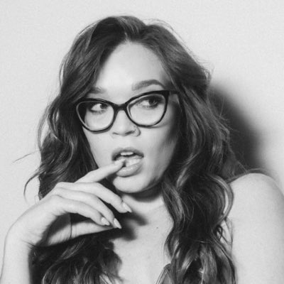 Katie Drips KUSH’s pics and videos