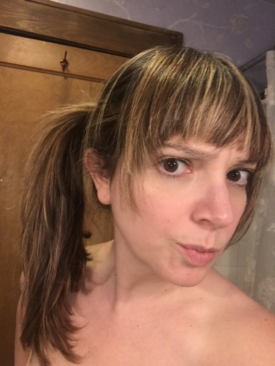 JillRitesComedy's tweet image. IM THE EMOJI 

👱‍♀️ #SOCIALMEDIAART #DIGITALSTUDIO #SELFPORTTRAITARTIST #STUDIOPRACTICE