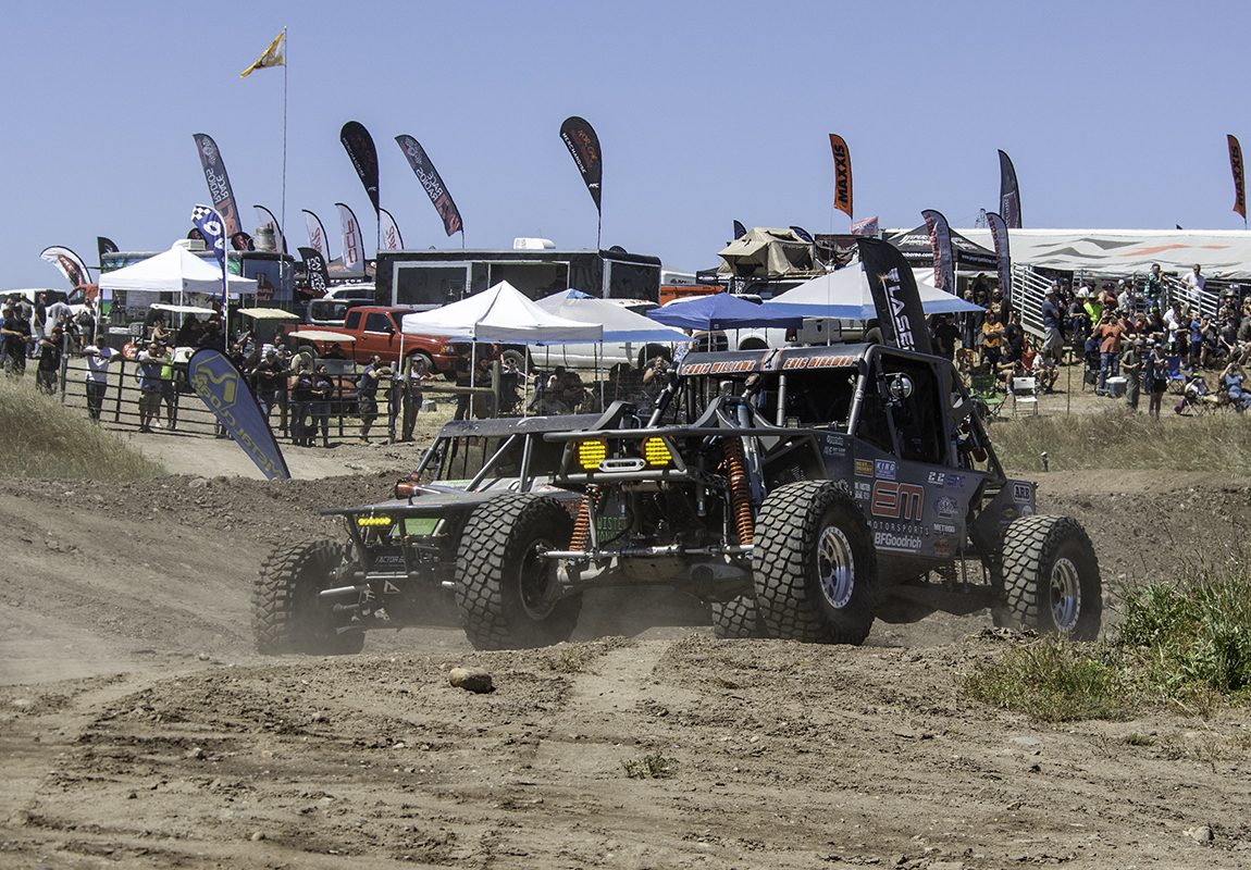 metalcloak's tweet photo. Watch all the Racing Action of the @metalcloak NorCal Stampede today... LIVE... every turn, every jump, every rollover... Catch all the action at https://t.co/MoZzXvaDoT
#ultra4racing #metalcloak #cloakedrepublic #norcalrockracing #carnageunleashed #rockracing #offroadracing https://t.co/oghQvaBx9b
