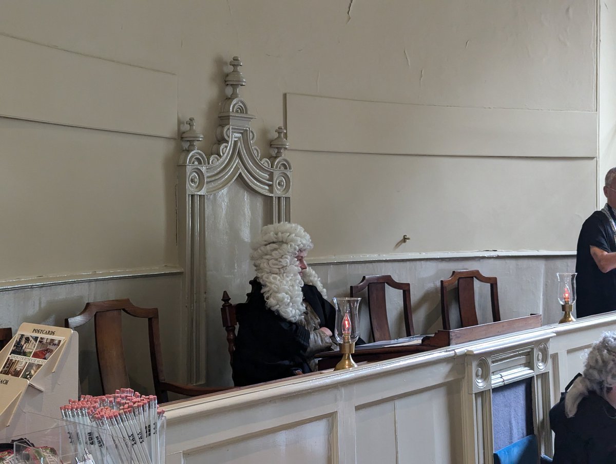 KHSHistoryDept's tweet photo. Our second visit was to the Ripon Courthouse museum where our students had the chance to reenact a real court case in full costume. Well done to those who participated!
@KingHenrySchool https://t.co/9c6ood1xa2