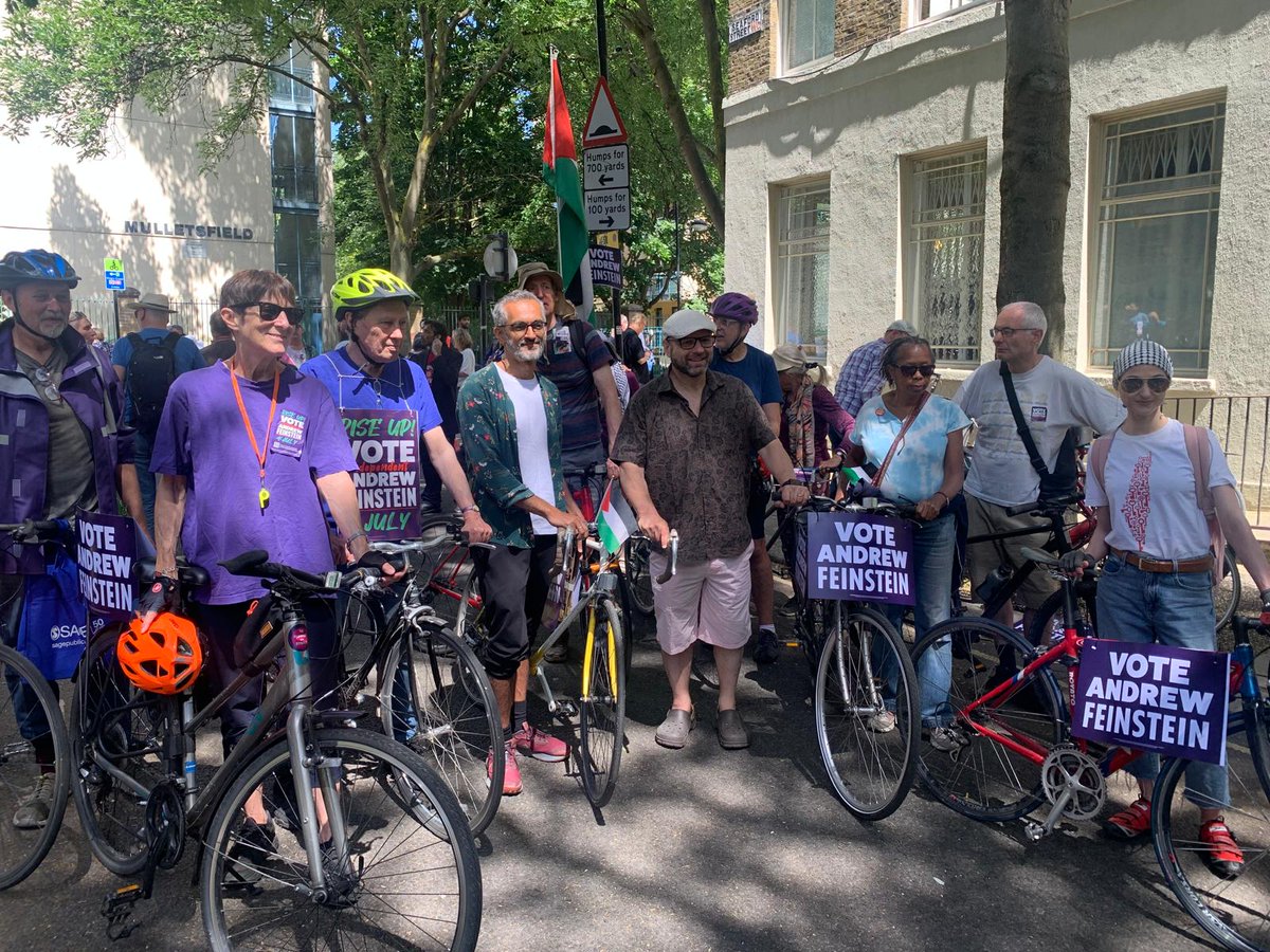 andrewfeinstein's tweet photo. Great morning today with so many wonderful volunteers for Cycle for Feinstein.

With only a few days to go we need more volunteers, please sign up here: https://t.co/XeTuzq0x9g

#ToriesOutStarmerOut #VoteFeinstein #GeneralElection2024 #IndependentsDay https://t.co/8nQ0khRSCr