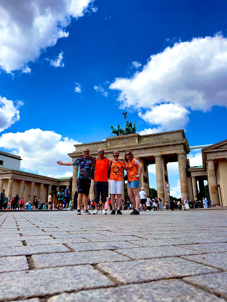 Danny__1489's tweet photo. Berlijn, je was fijn! (deel 1) #berlijn #berlin #nedoos #EURO2024 https://t.co/aI6RxO6lKn